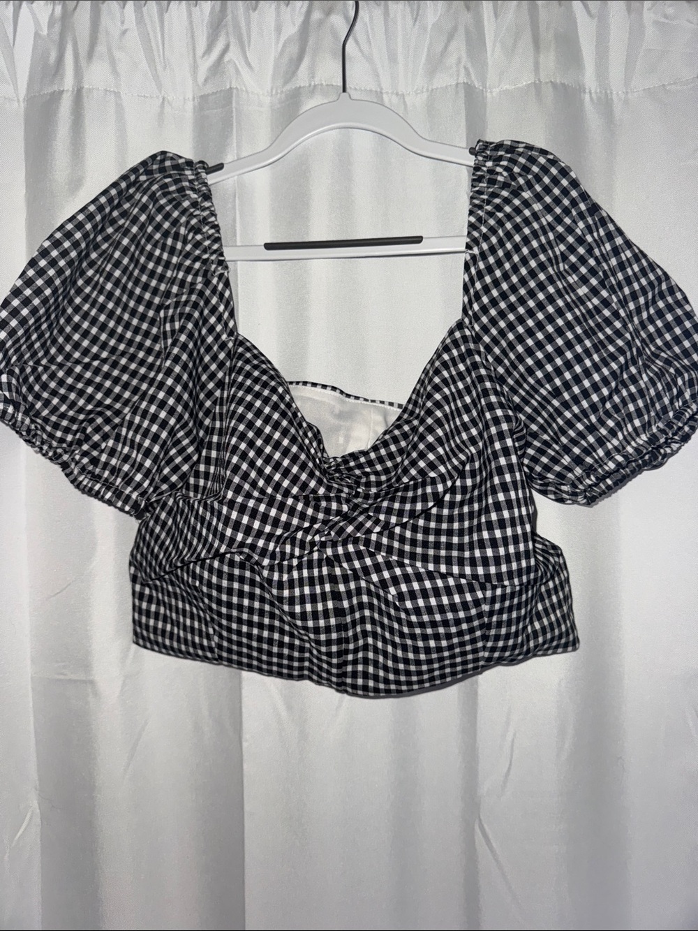 Pink Lily Black & White Gingham Puff-Sleeve Crop Top